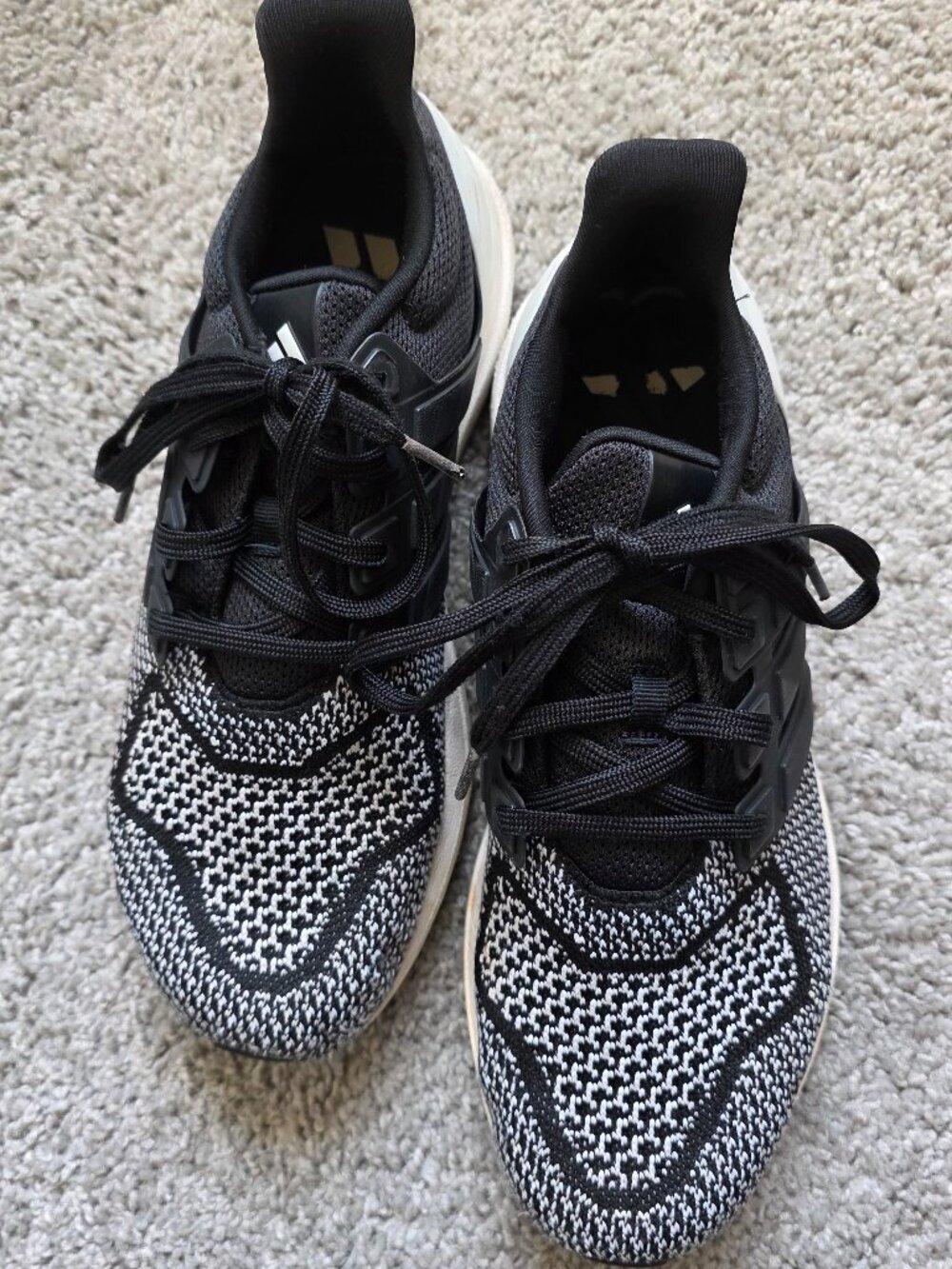 Adidas Boost Black White Knit Running Sneakers Size 8.5